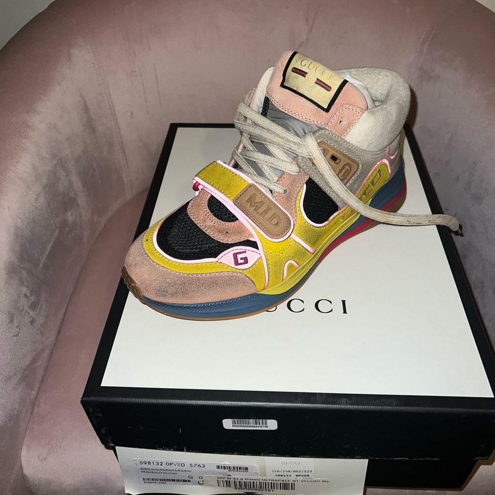 Gucci ultrapace sneakers